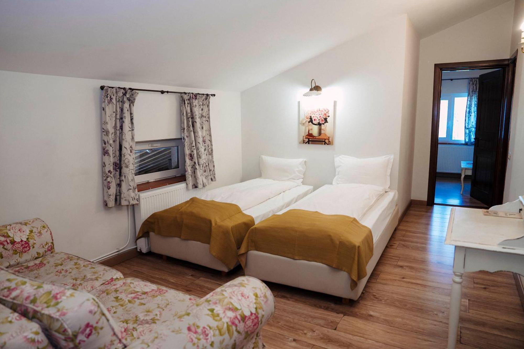 Piazzetta Bacau 3* Bacau